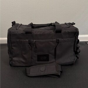 KNKG Core Duffel